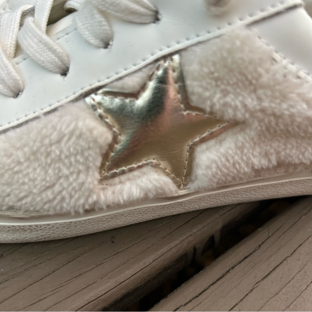 Vintage Havana Leather & Fuzzy Faux Fur “Wren” Ivory Cream Sneakers | Size 8 - Picture 4 of 14